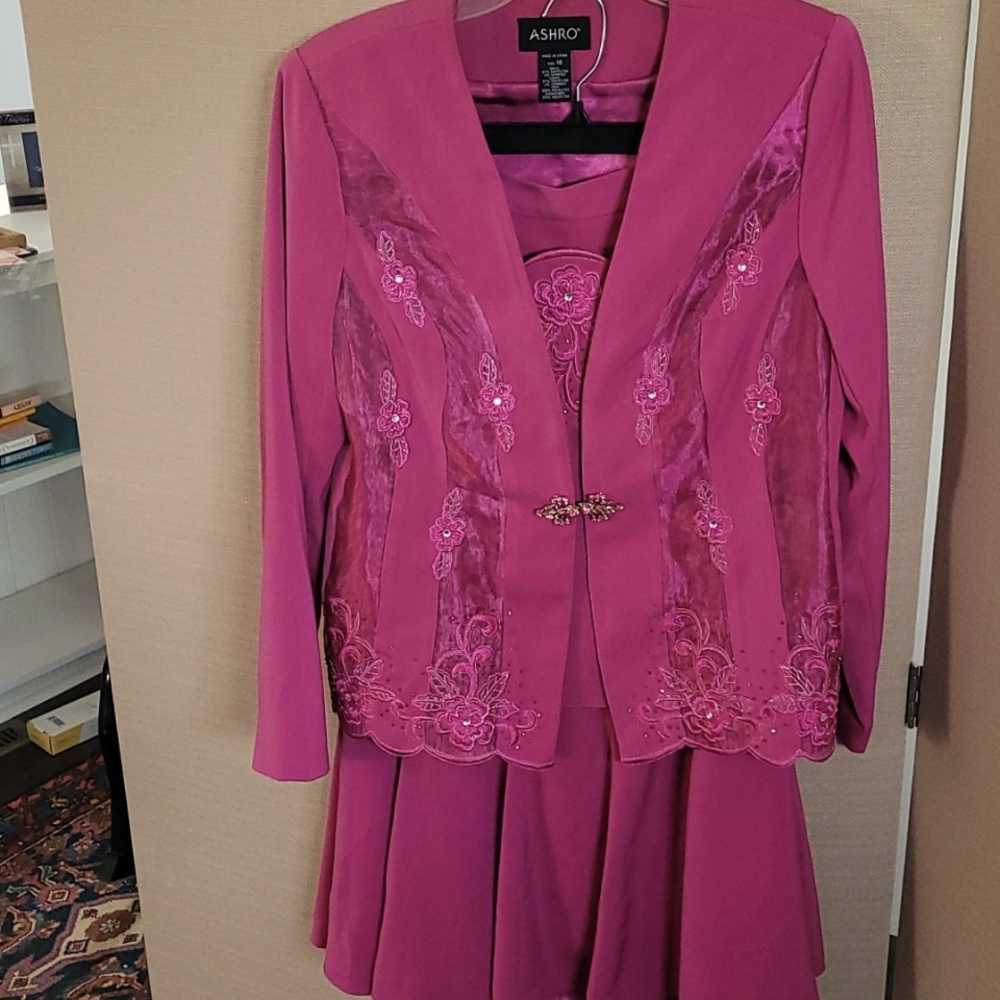 Ashro fuscia polyester spandex women's suit